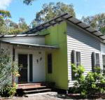 24 Esprit Drive Beach home with open plan living  walking distance to beach - Maitland Accommodation