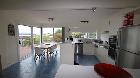 Position On Alexander - Maitland Accommodation 2