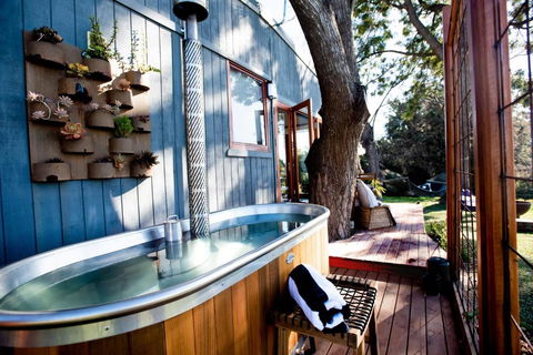 Big Tiny 6Sixteen The Banks - Maitland Accommodation 5