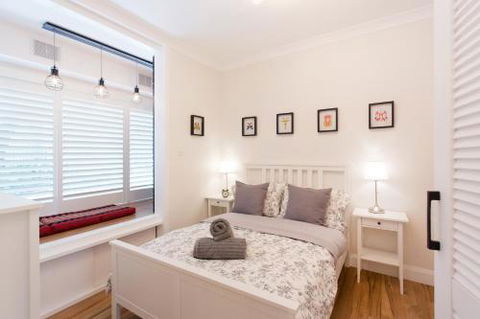 Boutique Central Apartment Vogue - Maitland Accommodation 3