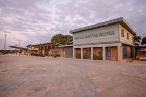 Book Eucla Accommodation Vacations Maitland Accommodation Maitland Accommodation