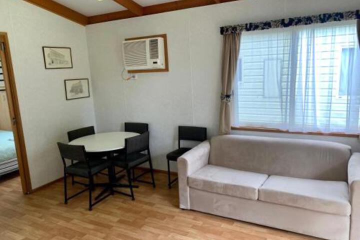 Harston ACT Maitland Accommodation