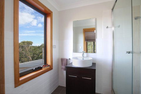 Postcards From The Edge - Maitland Accommodation 6