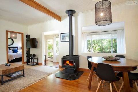 Stonewall Cottage & Studio - Maitland Accommodation 2