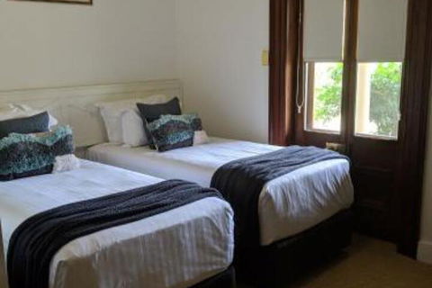 Glenmore Country Estate - Maitland Accommodation 3