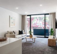 Contemporary Apartment in Newcastle CBD - Maitland Accommodation