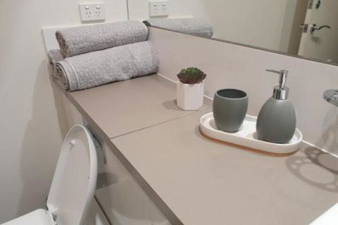 Oceanic Apartment - Maitland Accommodation 5