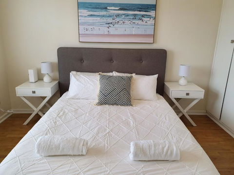 Henley Beach South Amazing Views Huge Private Balcony! - Maitland Accommodation 6