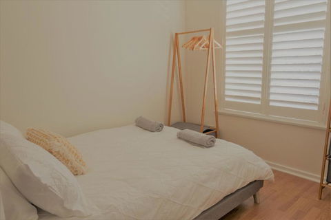Henley Beach South Amazing Views Huge Private Balcony! - Maitland Accommodation 5