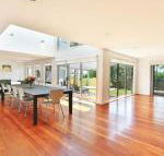 Palm Oasis family friendly accommodation just a short walk to werri beach - Maitland Accommodation