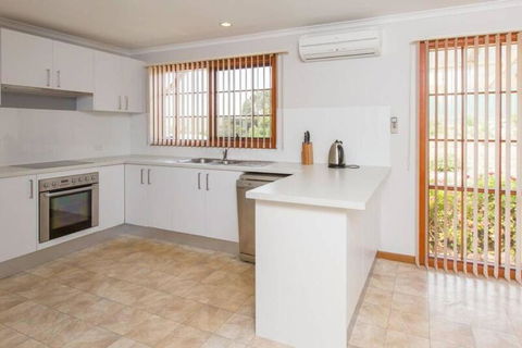 Bimbadeen - Maitland Accommodation 6