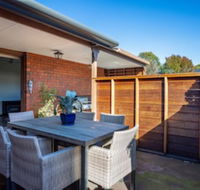 Foreshore Beach House ideal family spot - Maitland Accommodation