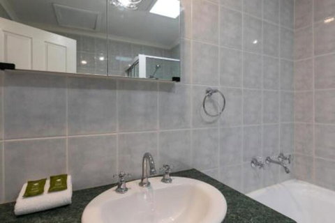 Laurens Place - Maitland Accommodation 6