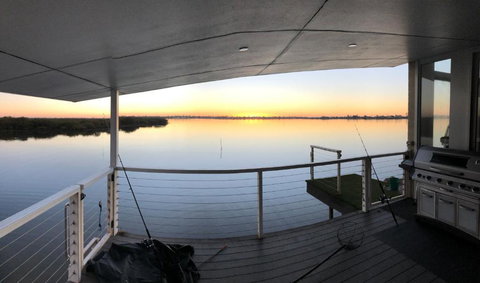 Carnarvon Beach Retreat - Maitland Accommodation 5