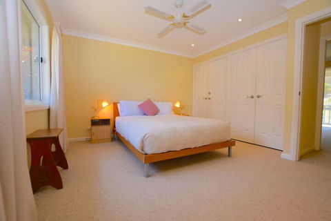 Rocky Mountain Cottage - Maitland Accommodation 6