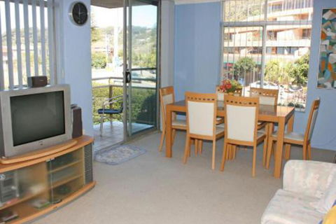 Seaview #2 2 / 171 Avoca Drive - Maitland Accommodation 3