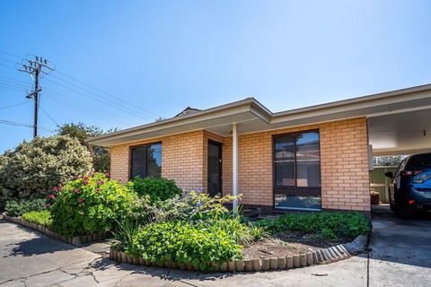 Harmony At Henley Beach Wifi Nespresso Netflix - Maitland Accommodation 2