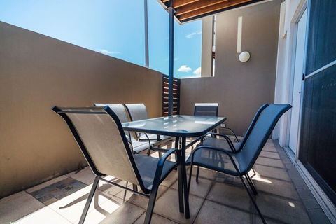 The Cove At New Port Pool Spa Sauna Gym & More - Maitland Accommodation 3