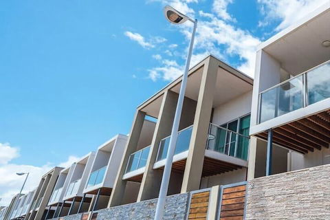 The Cove At New Port Pool Spa Sauna Gym & More - Maitland Accommodation 7