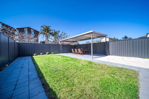 Kairos In Keswick Wifi Netflix Nespresso - Maitland Accommodation 6