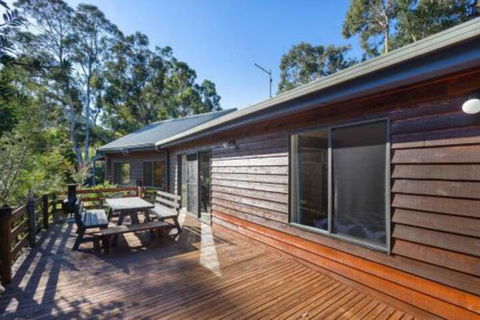 YARRABEE The Perfect Getaway! - Maitland Accommodation 4