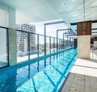 Elements on Elizabeth PoolGymSaunaCinema - Maitland Accommodation