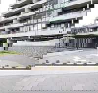 CANBERRA CHIC Hosted by LAbode - Maitland Accommodation