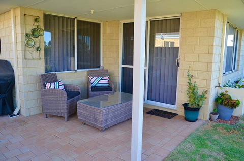 Byford House In The Glades - Maitland Accommodation 2