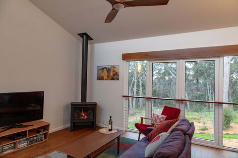 Ducknow On Braeside - Maitland Accommodation 5