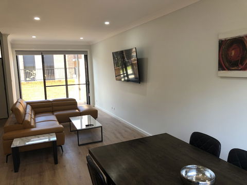 The Grounds At Callaghan - Maitland Accommodation 4