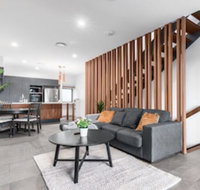 Manhattan Terrace House - Maitland Accommodation