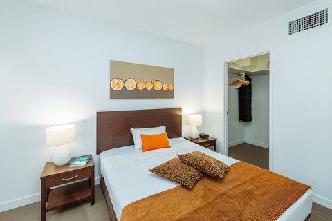 Airtrip Apartment On Merivale St - Maitland Accommodation 5