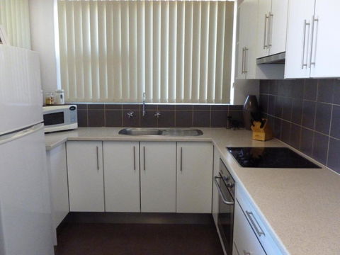 Port Lincoln Holiday Houses - Maitland Accommodation 5