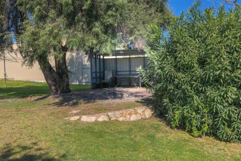 Beachview - Maitland Accommodation 7