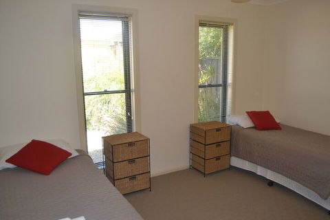 Amarco Mulwala - Maitland Accommodation 3