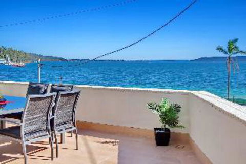 3 Bedroom Apartment Bayview Towers Unit 1 - Maitland Accommodation 0