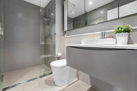 I02-china Town Luxury Service Apartment - Maitland Accommodation 5