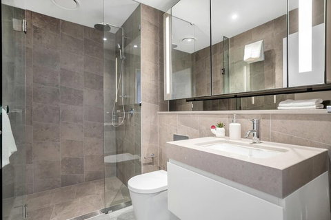 I02-china Town Luxury Service Apartment - Maitland Accommodation 2