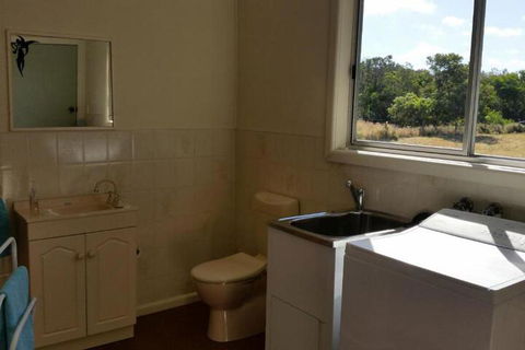 Bushland Retreat - Maitland Accommodation 4
