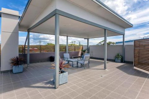 4 Bedroom Apartment Market Street - Maitland Accommodation 5