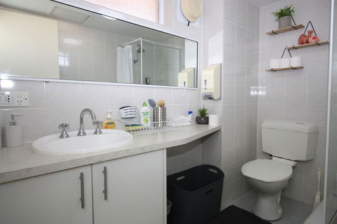 Resort Serviced Apartments - Mandurah - Maitland Accommodation 5