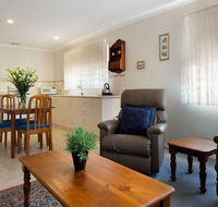 Cottages on Bridport 2 - Maitland Accommodation