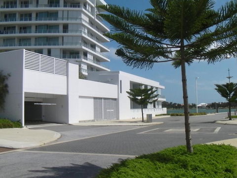 The Point Mandurah Apartment - Maitland Accommodation 2
