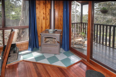 Glendell Cottage - Maitland Accommodation 1