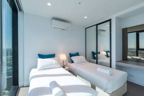 Central Melbourne 2 Bedroom LuxuryatVictoria One - Maitland Accommodation 2