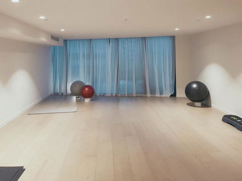 Luxury CBD Pool Gym & Spa - Maitland Accommodation 2