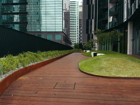 Luxury CBD Pool Gym & Spa - Maitland Accommodation 5