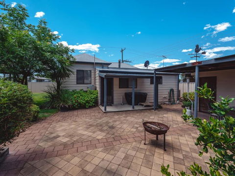 Caledonia Cottage - Maitland Accommodation 5