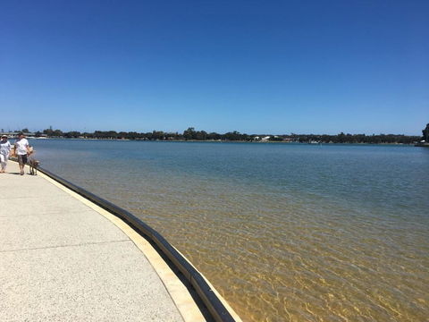 Mandurah Magic Penthouse. - Maitland Accommodation 5