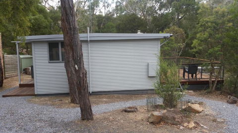 Wattletree Cottage - Maitland Accommodation 4